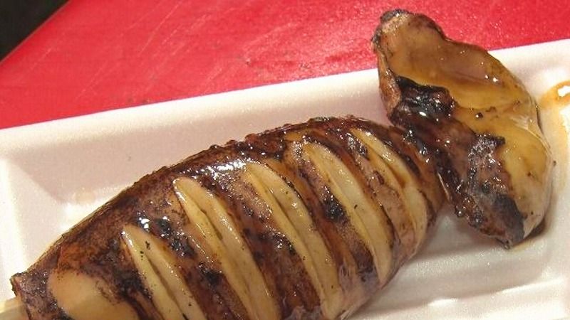 必ず食べる」お祭りで人気のやわらか大きなイカ焼きが自慢！露店の裏側