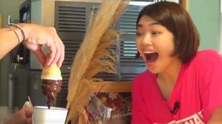 ソフトクリームを逆さに？！「世界で一番おいしい」思い出の味に、感動