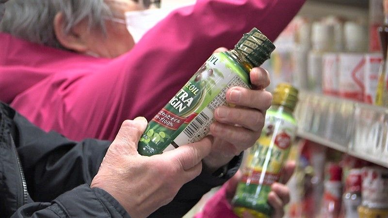 値下げ中‼️木箱オイルセット おまけも有り 瀬戸内果実EXVオリーブオイル・荏胡麻油・亜麻仁油 50ml 3本入り